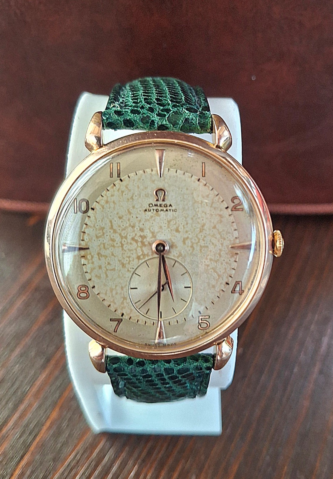 Orologio vintage Omega Automatic Bumper Jumbo 38 mm “Leopard Dial” – Cal. 332 – 1947 — foto 1